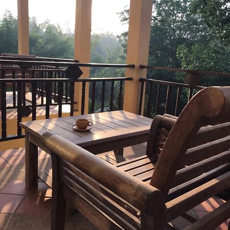 Nakakiri Resort & Spa Hin Dat Ngoại thất bức ảnh