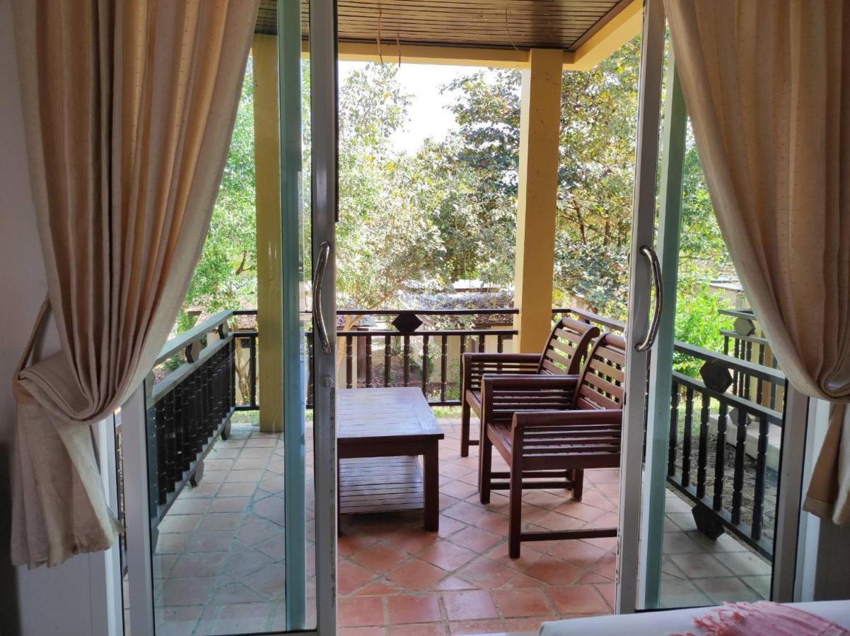 Nakakiri Resort & Spa Hin Dat Ngoại thất bức ảnh