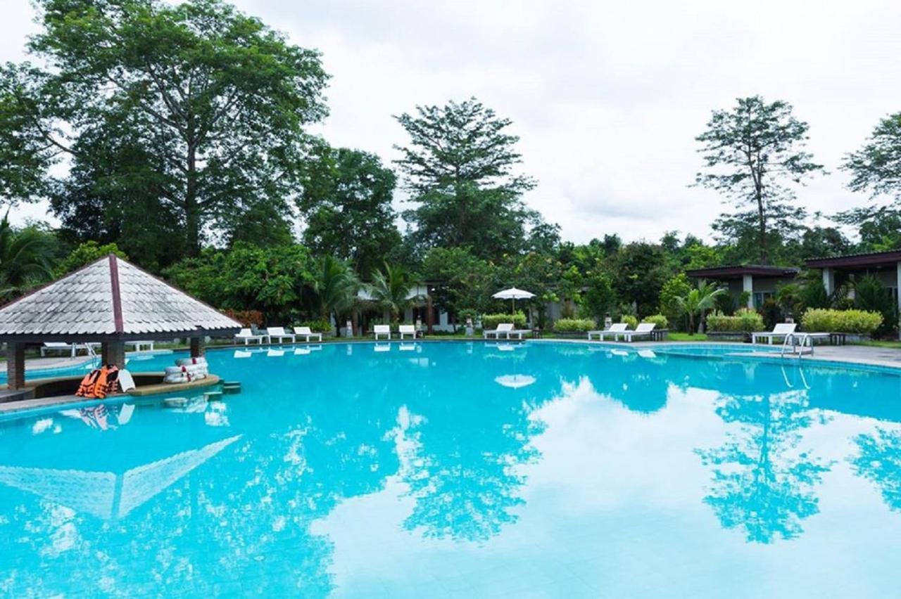 Nakakiri Resort & Spa Hin Dat Ngoại thất bức ảnh